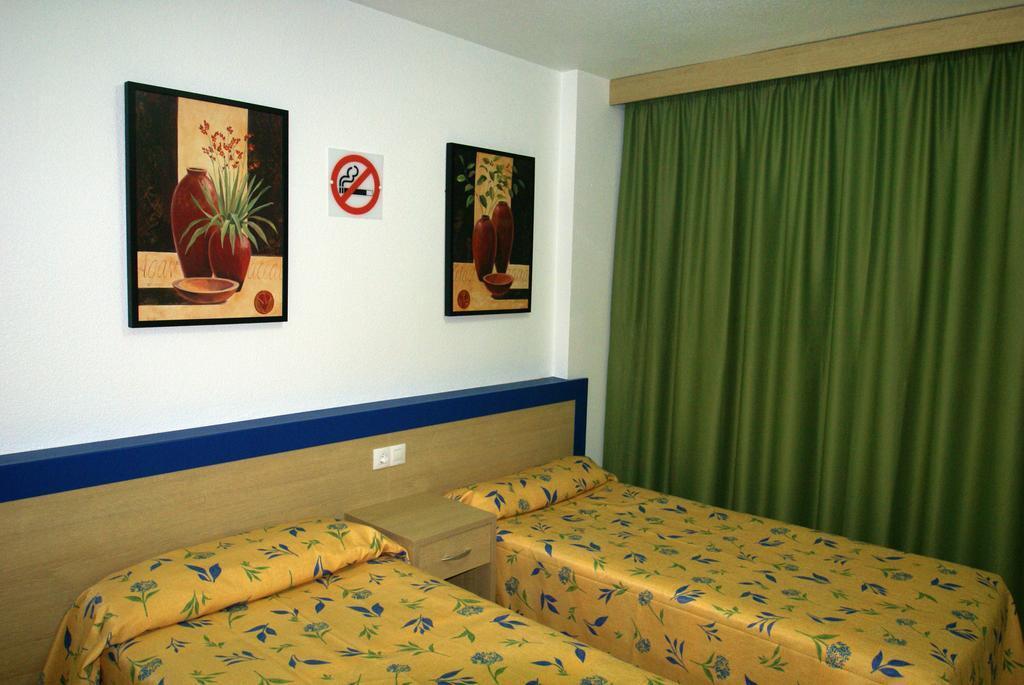 Apartamentos Paraiso 10 By Gestaltur Μπένιντορμ Εξωτερικό φωτογραφία